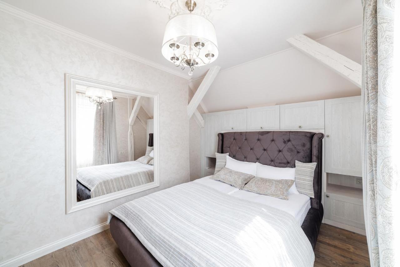Lux Apartment On Duhnovicha Street .Free Parking. Ungvár Kültér fotó